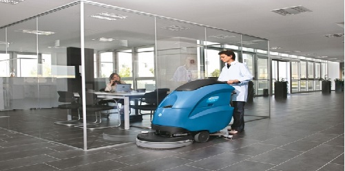 Vì sao máy chà sàn liên hợp thu hút các doanh nghiệp lớn?